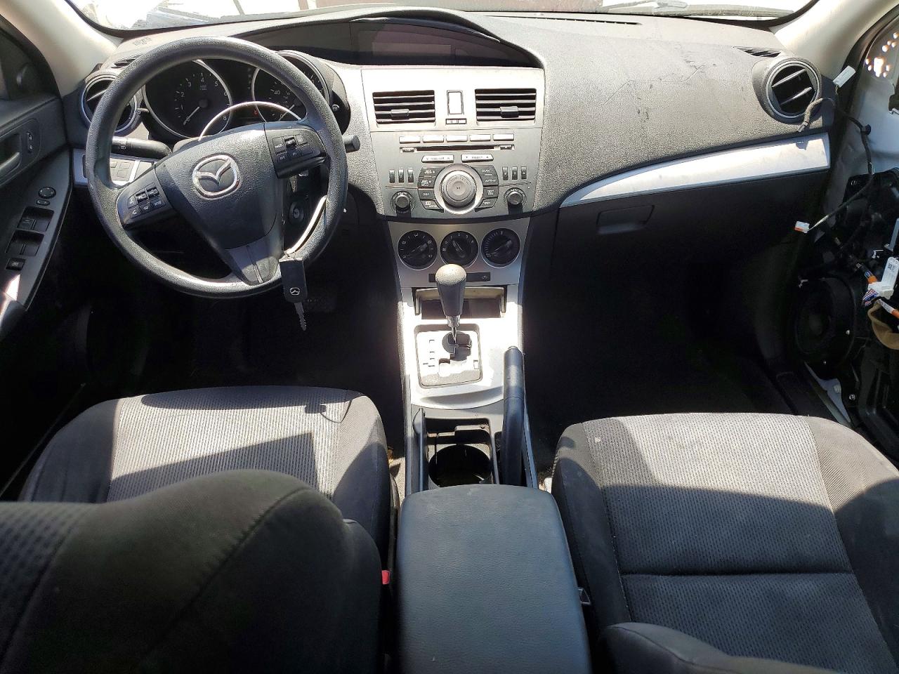 2010 MAZDA 3