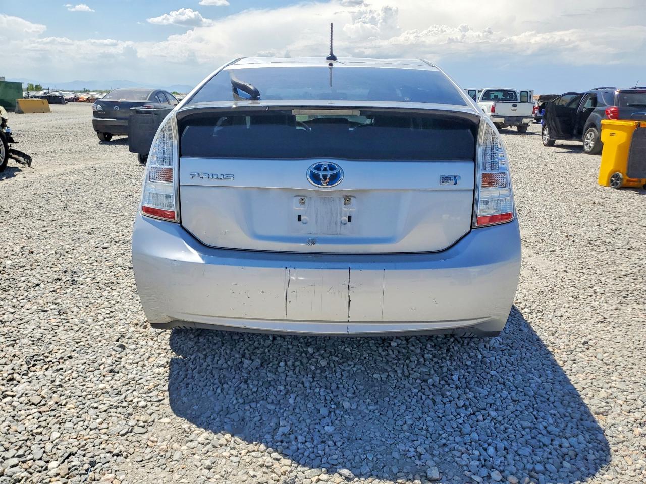 2010 TOYOTA PRIUS