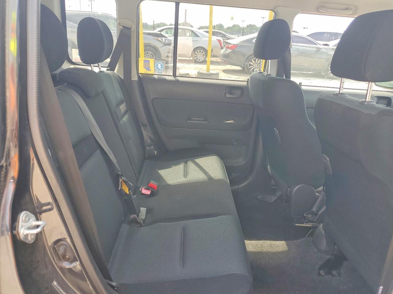 2006 TOYOTA SCION