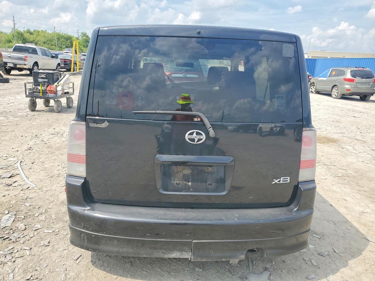 2006 TOYOTA SCION