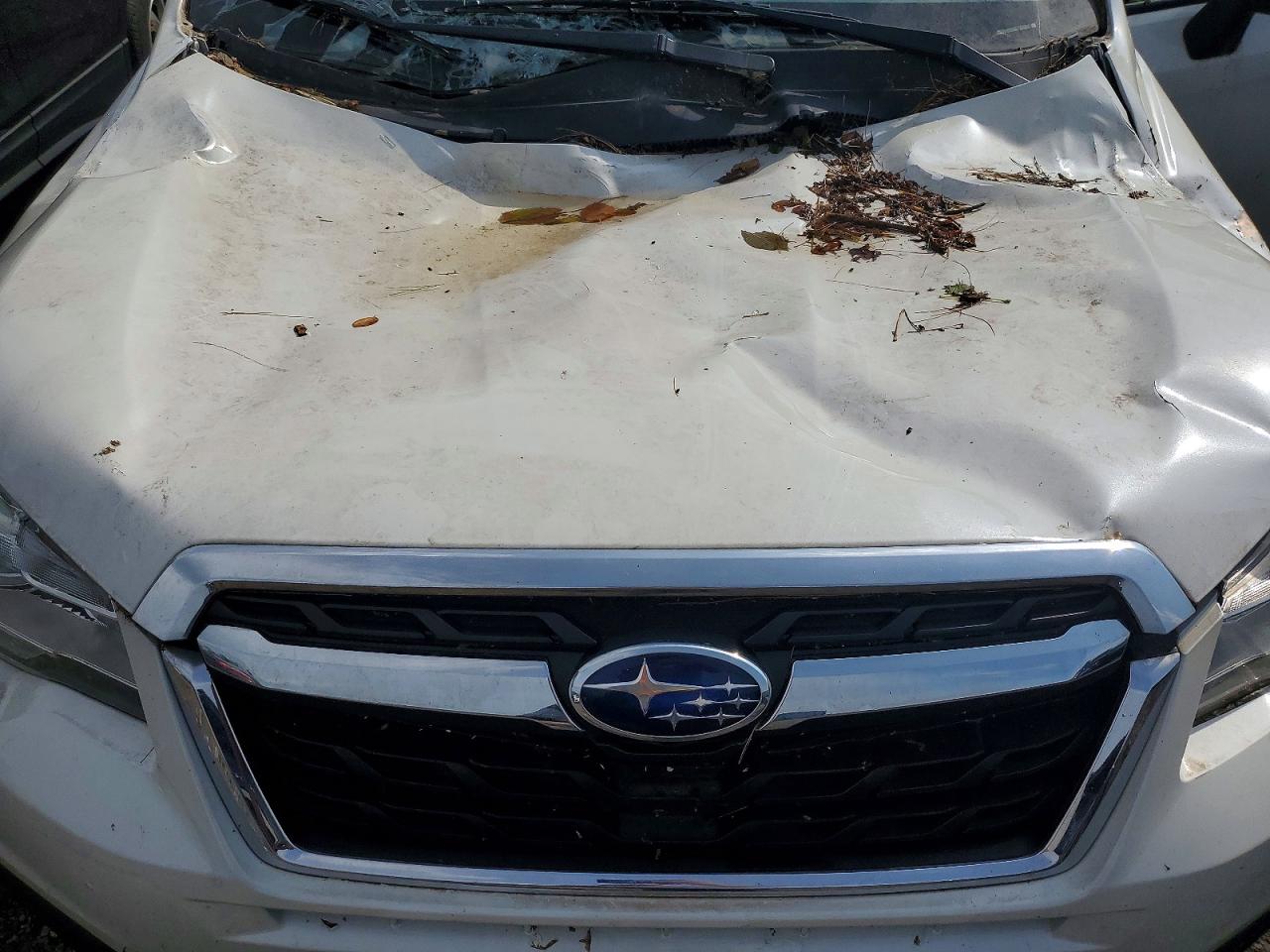 2017 SUBARU FORESTER