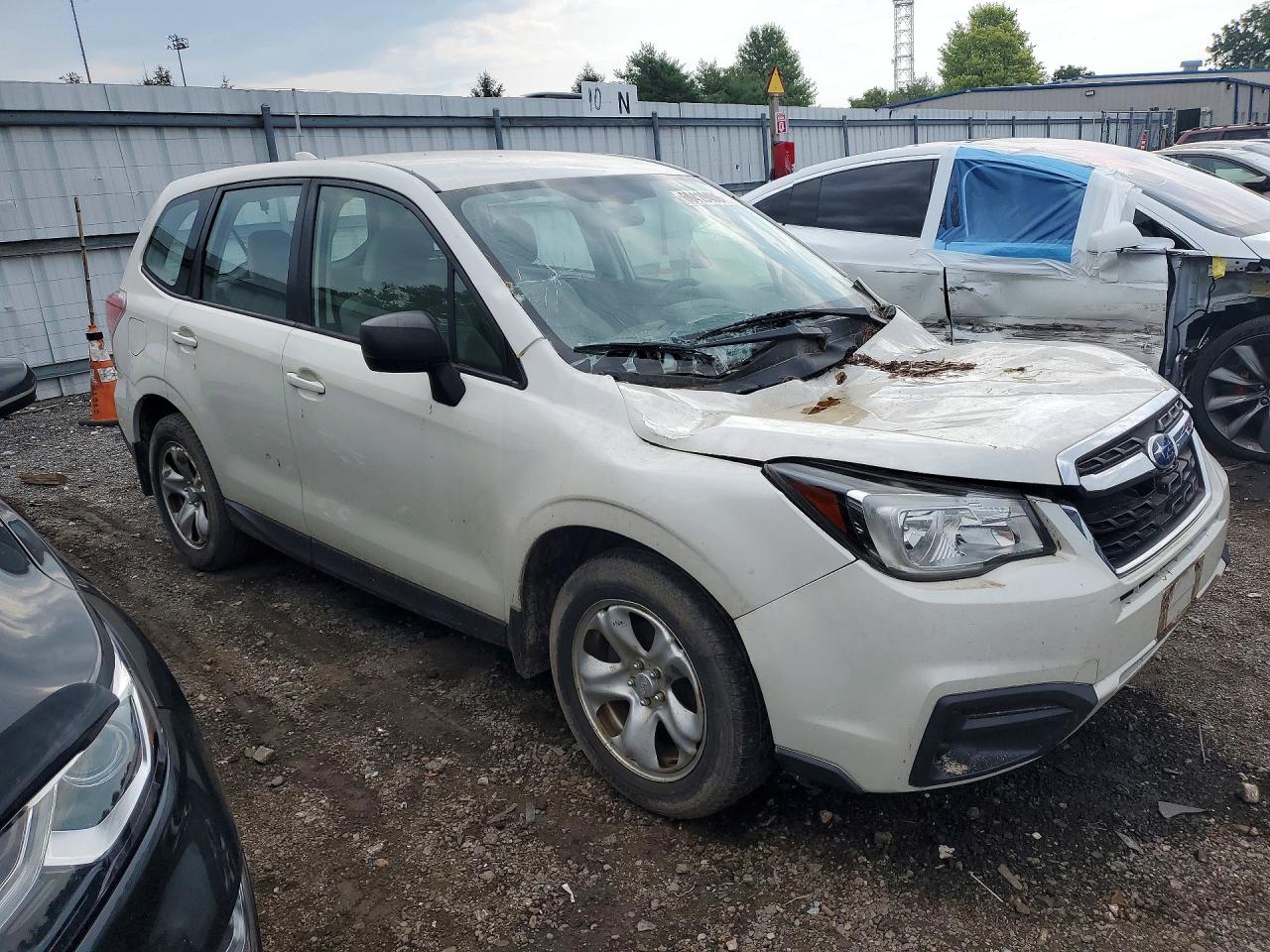 2017 SUBARU FORESTER