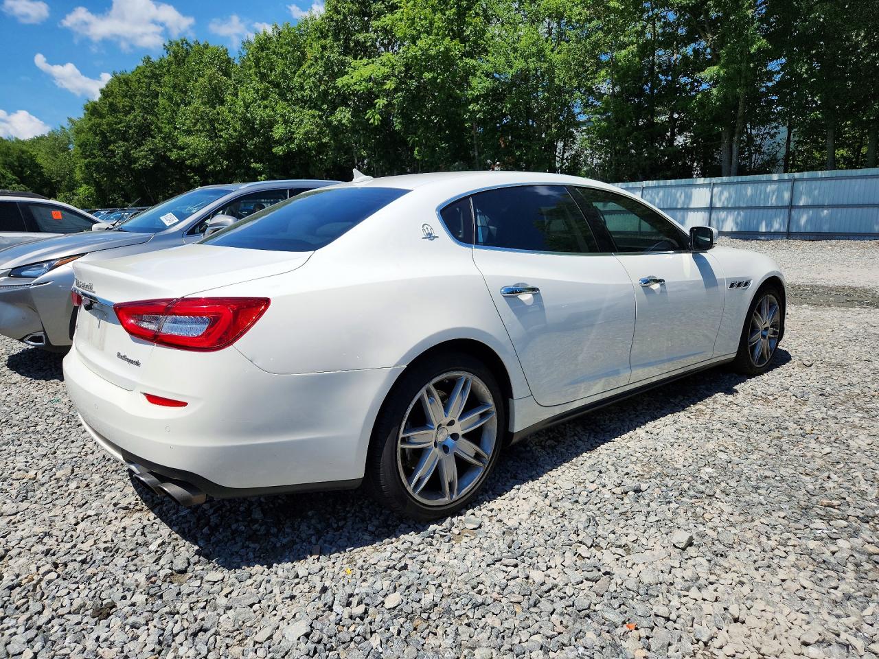 2014 MASERATI QUATTROPOR