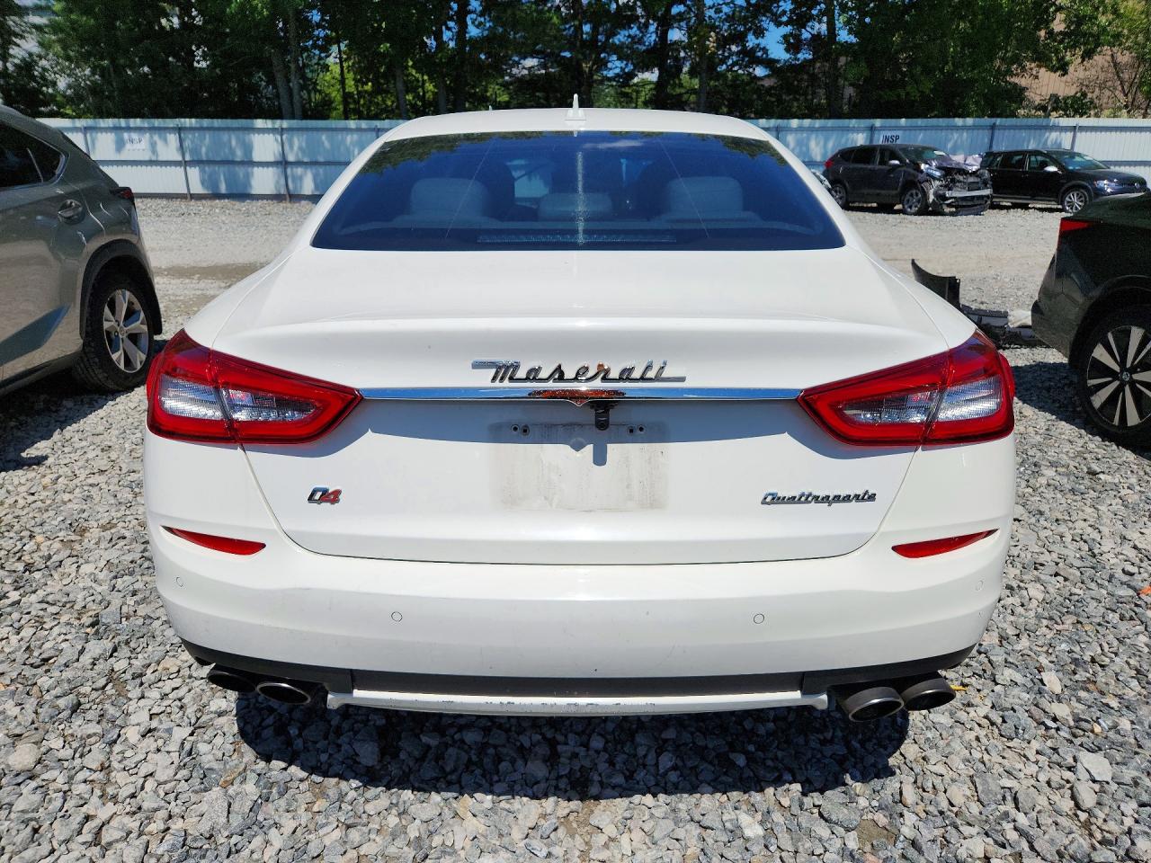 2014 MASERATI QUATTROPOR