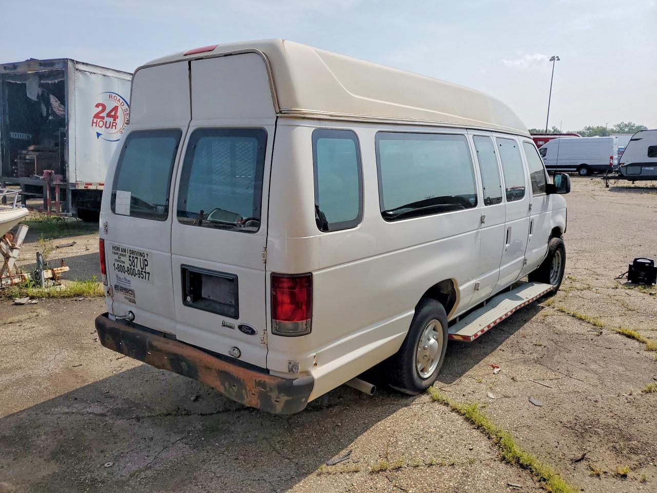 2014 FORD ECONOLINE