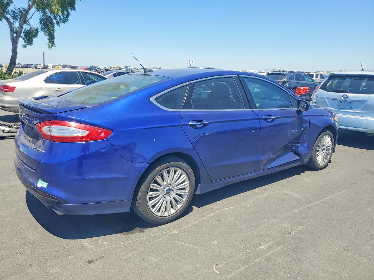 2016 FORD FUSION