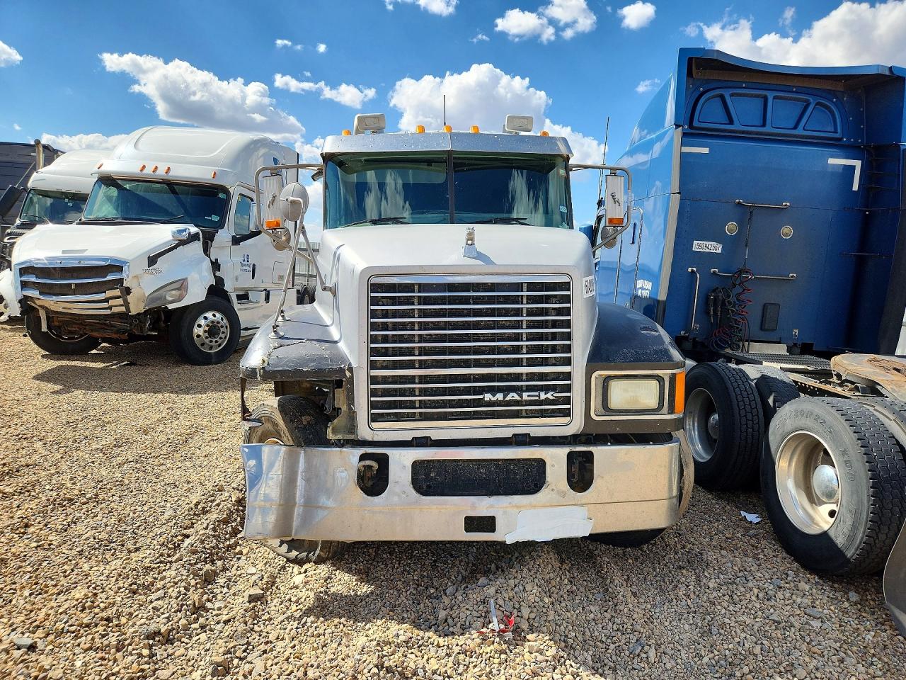 2011 MACK ALL OTHER