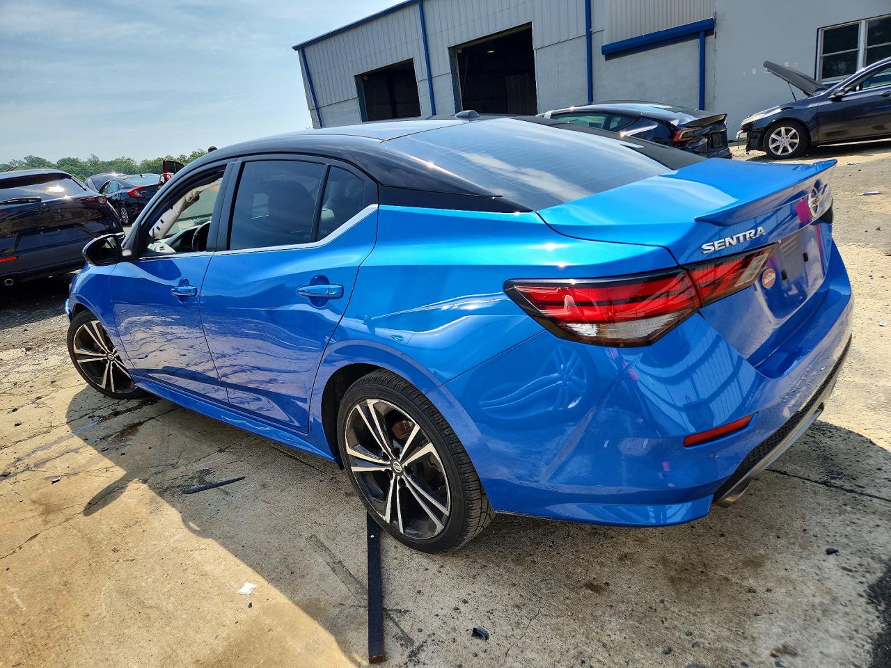 2022 NISSAN SENTRA
