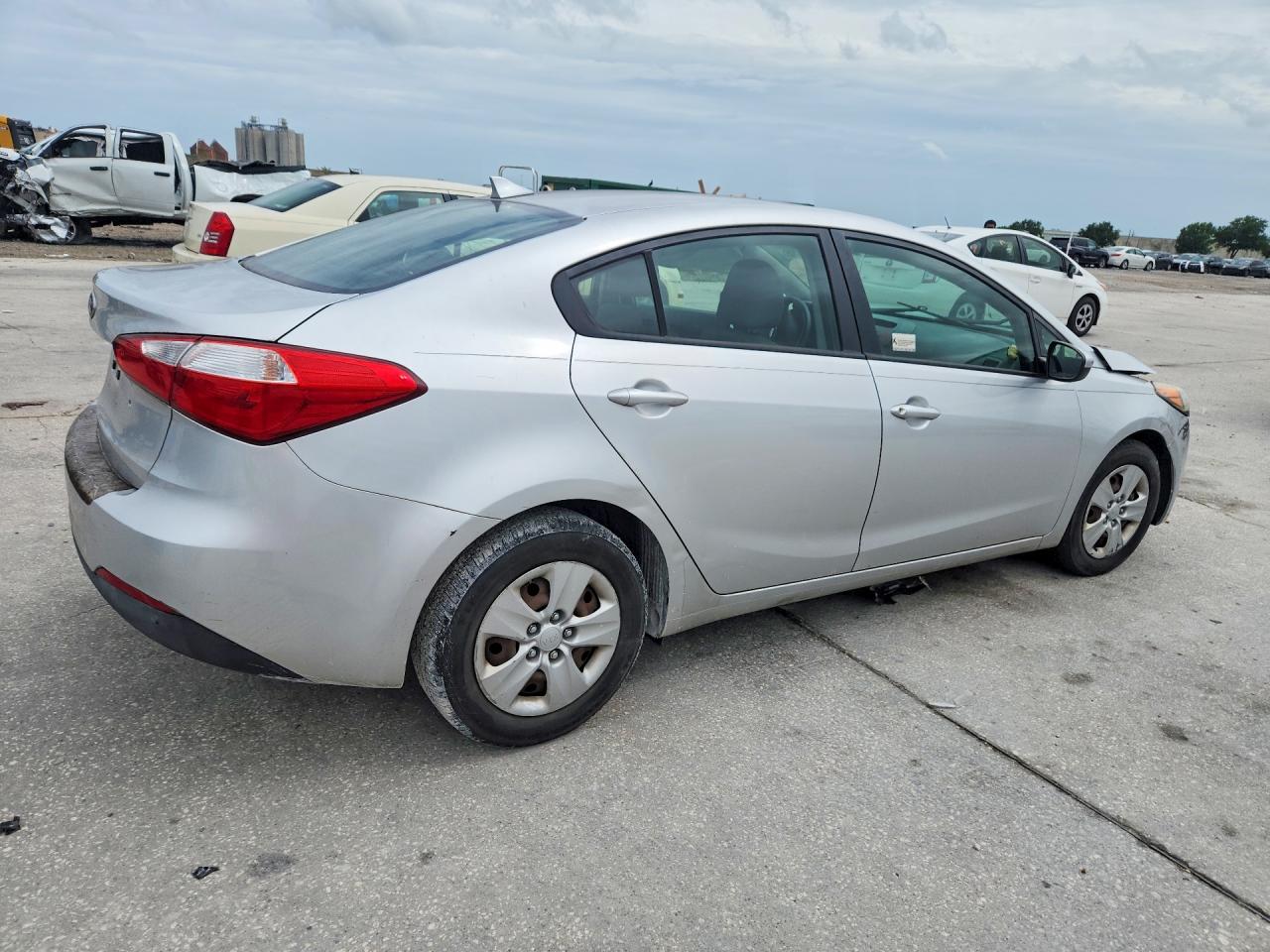 2014 KIA FORTE