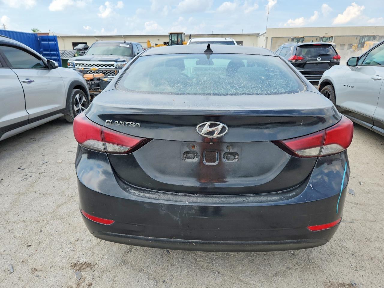 2014 HYUNDAI ELANTRA