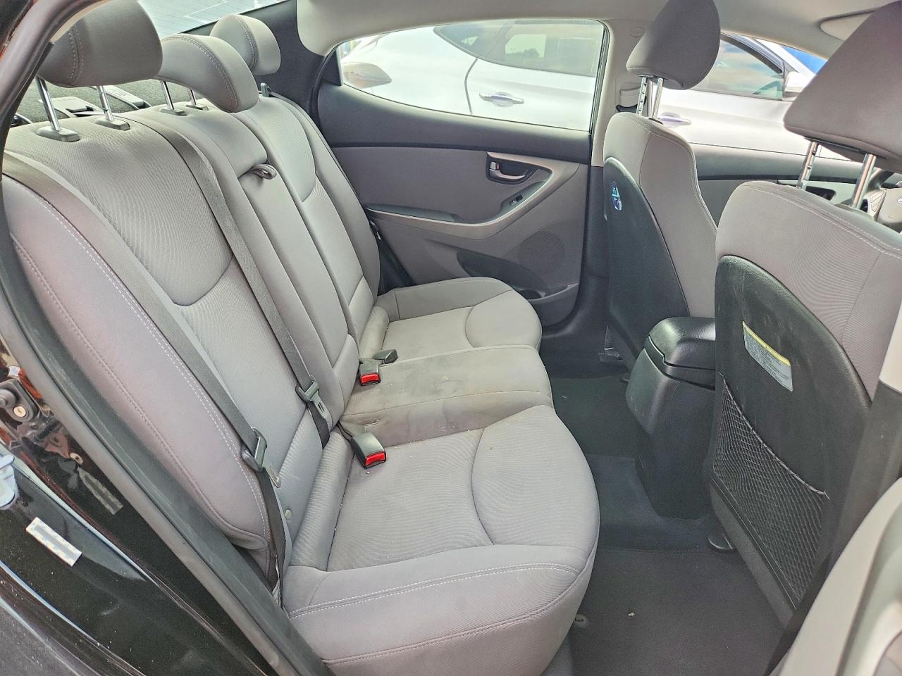 2014 HYUNDAI ELANTRA