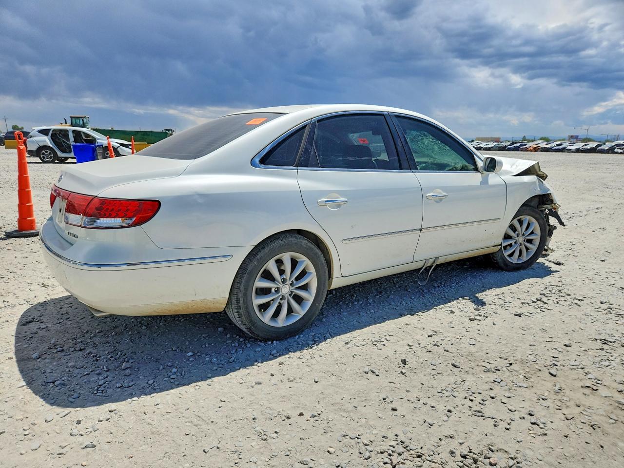 2006 HYUNDAI AZERA