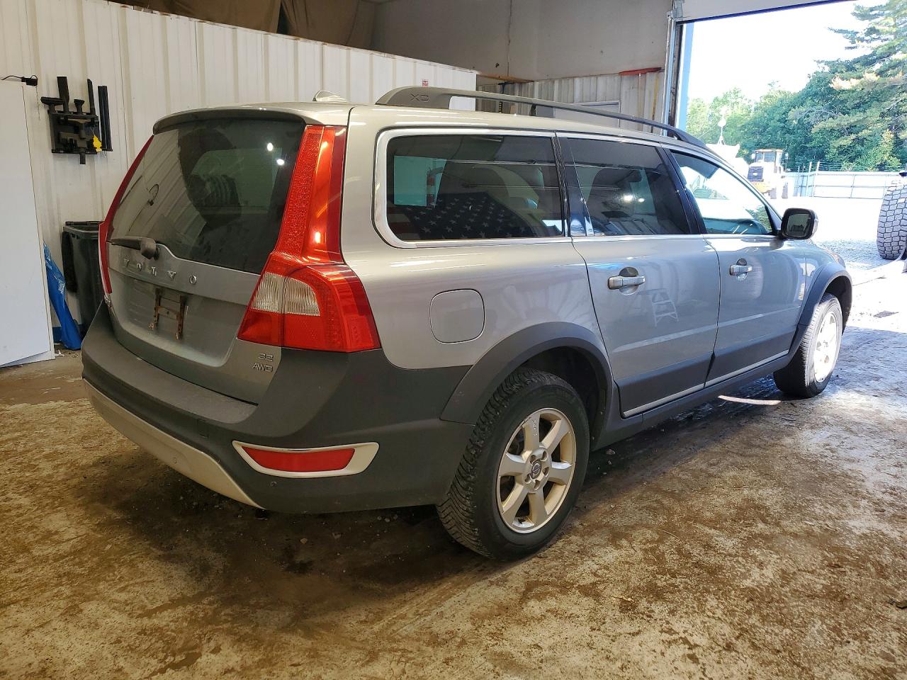 2010 VOLVO XC70