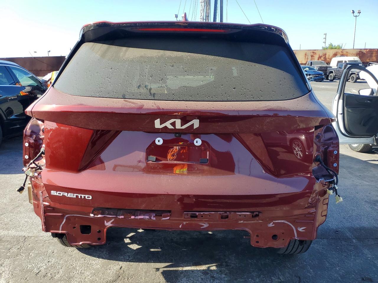 2025 KIA SORENTO