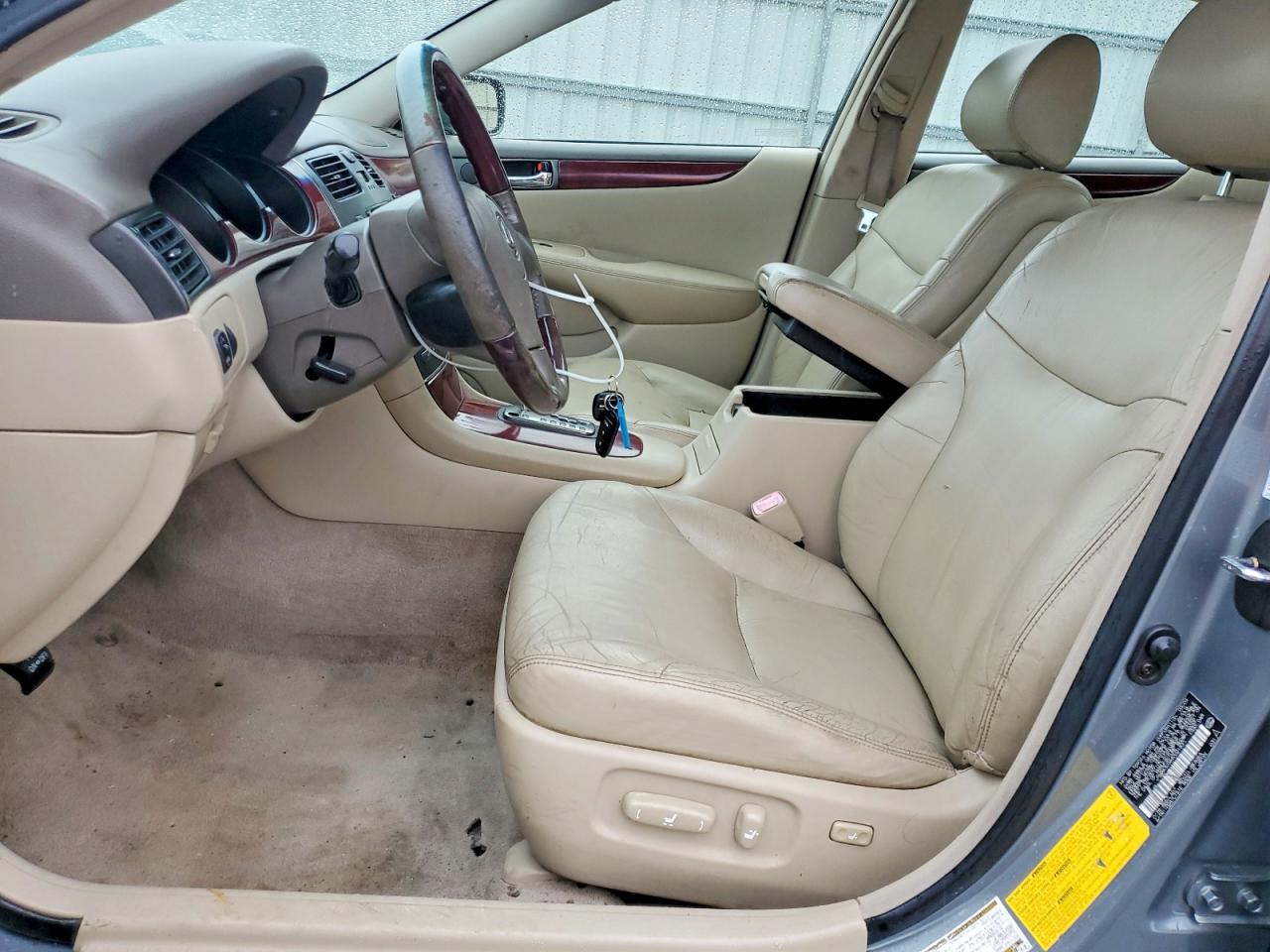 2004 LEXUS ES330