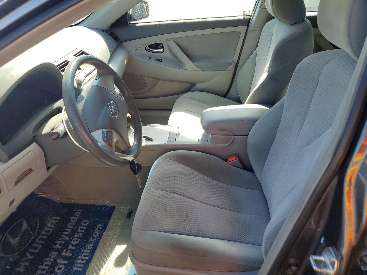 2011 TOYOTA CAMRY