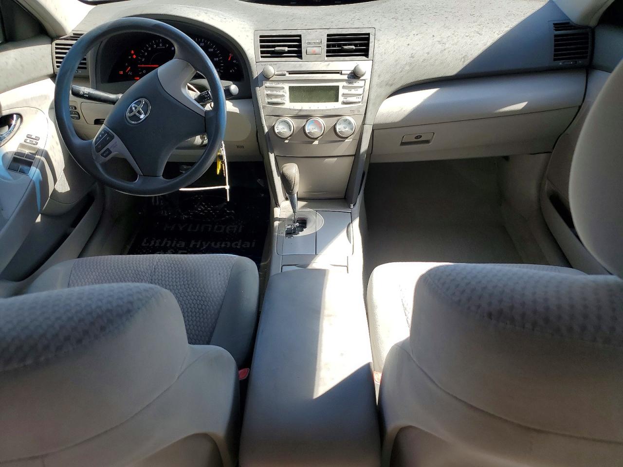 2011 TOYOTA CAMRY