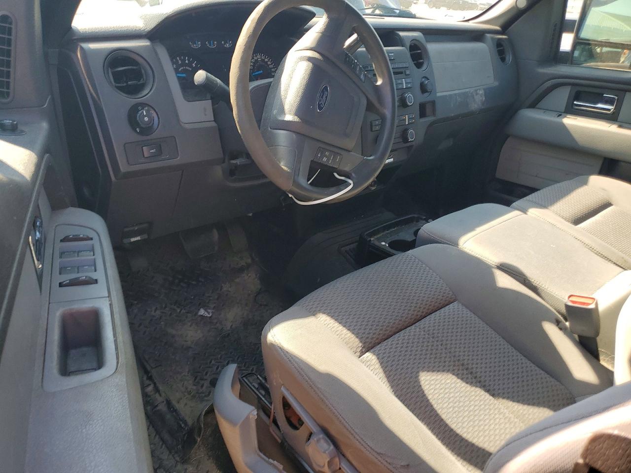 2013 FORD F150