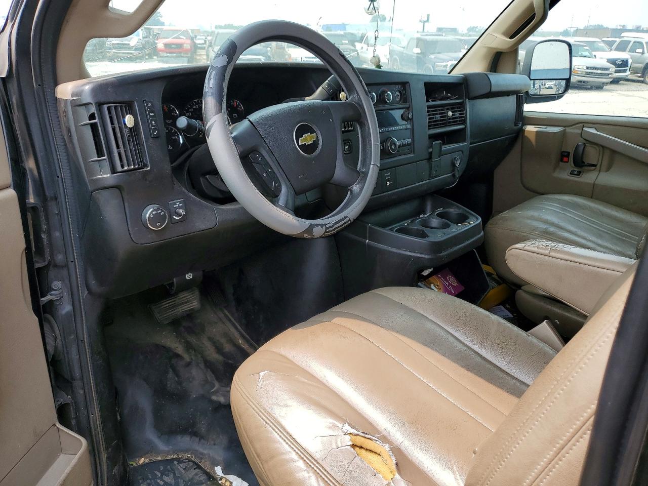 2017 CHEVROLET EXPRESS