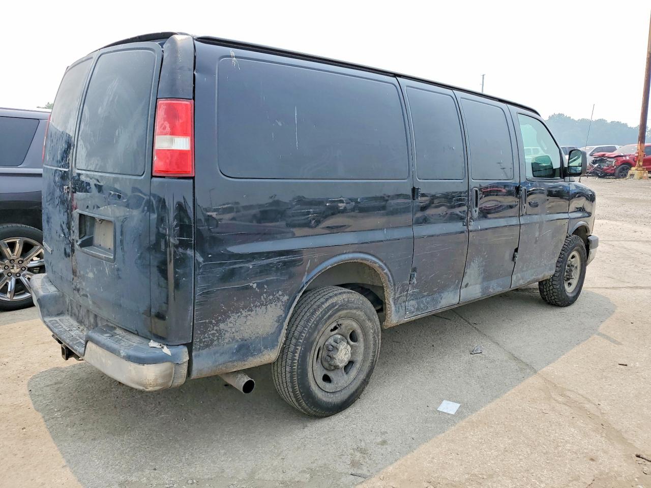 2017 CHEVROLET EXPRESS