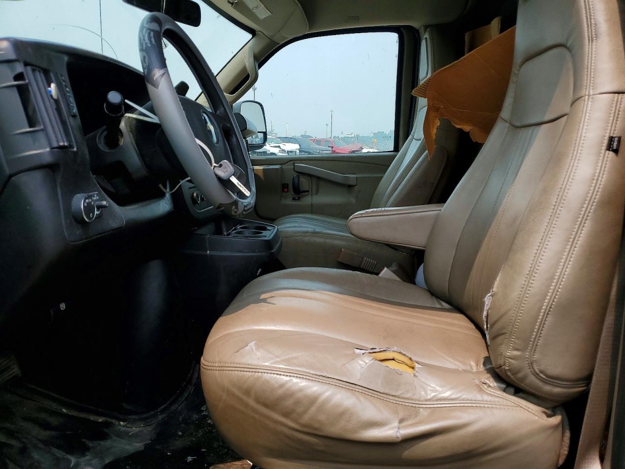 2017 CHEVROLET EXPRESS