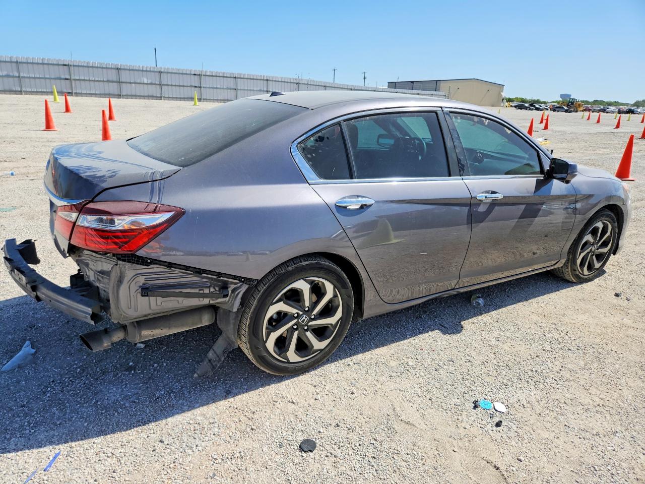 2017 HONDA ACCORD