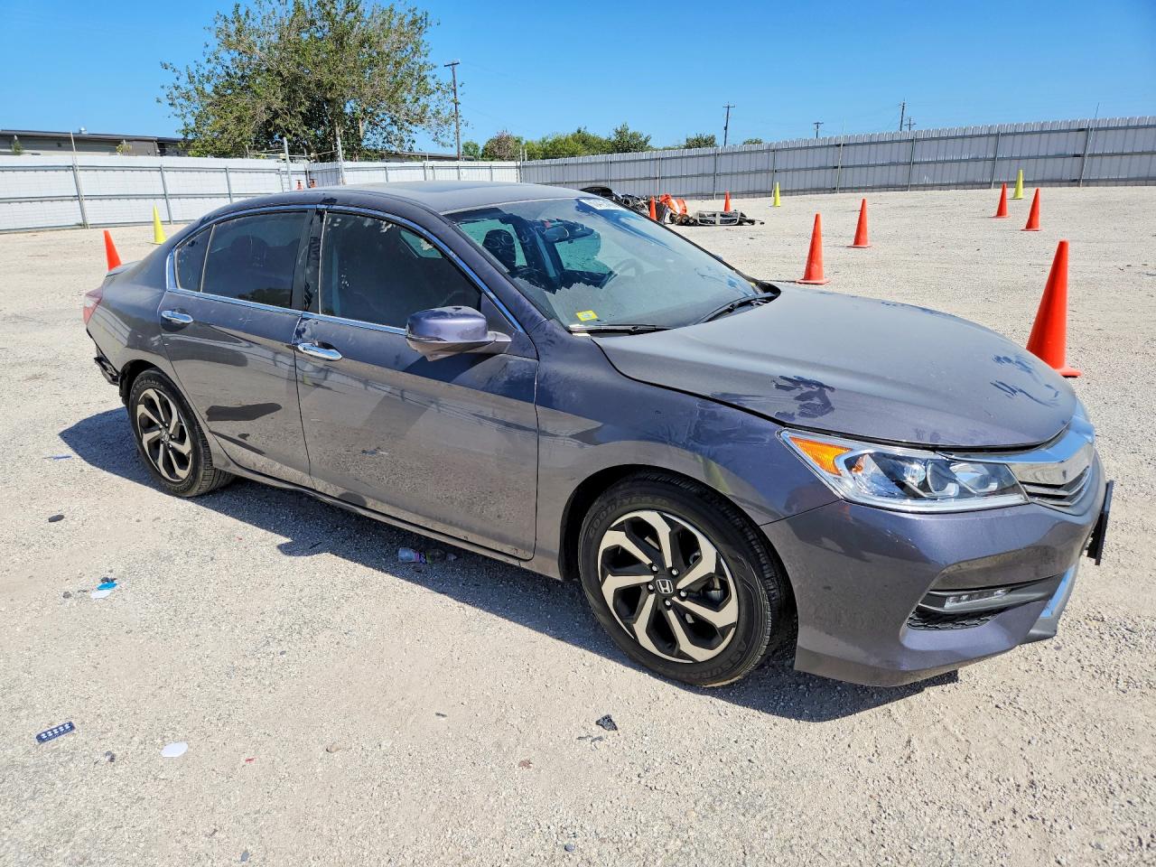 2017 HONDA ACCORD