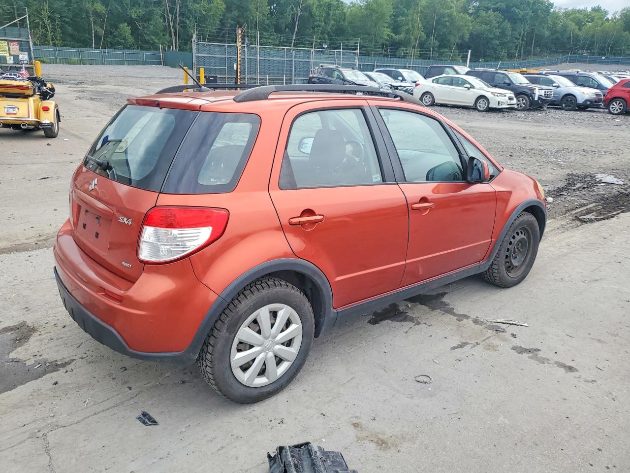 2011 SUZUKI SX4