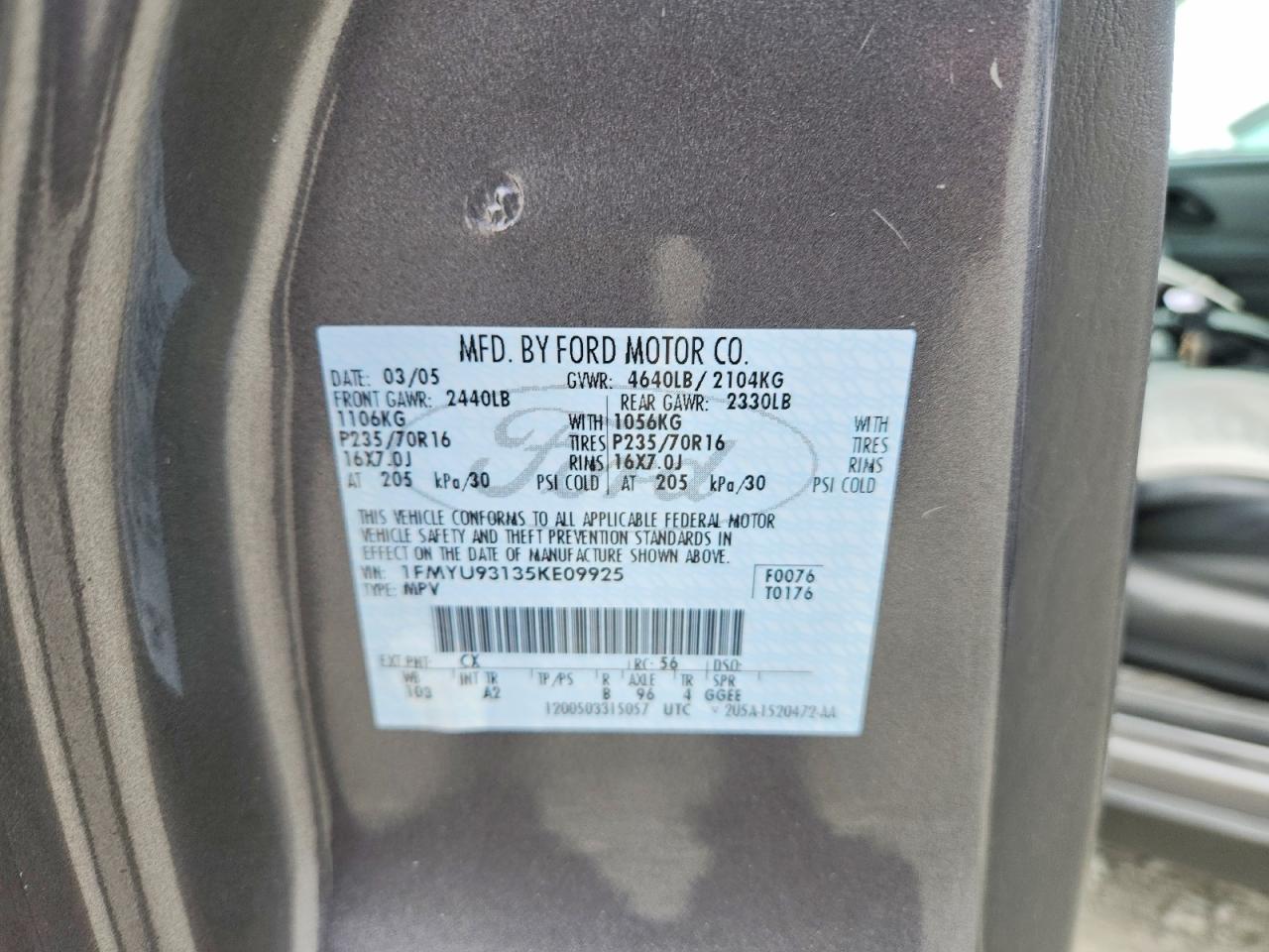 2005 FORD ESCAPE