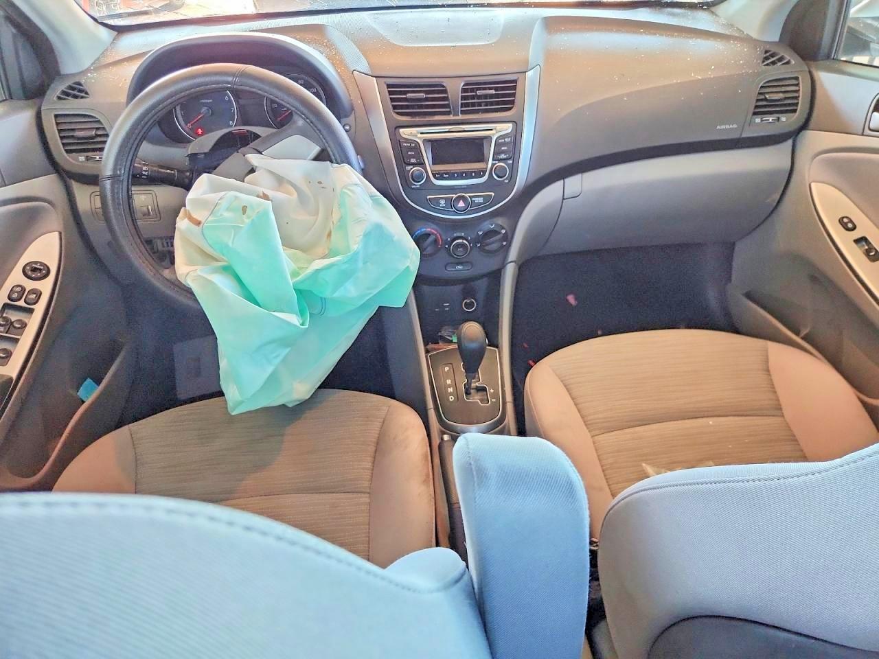 2016 HYUNDAI ACCENT