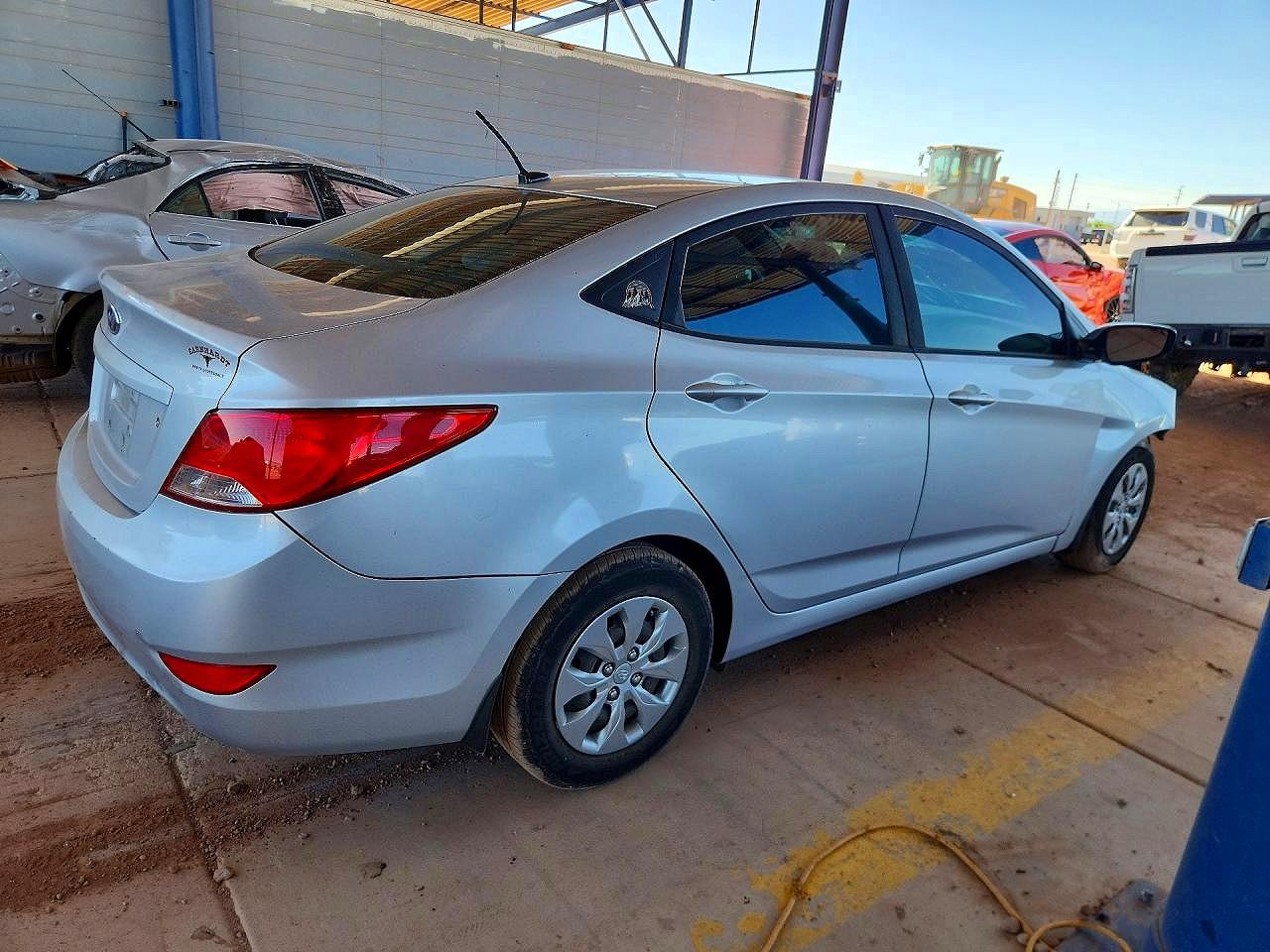 2016 HYUNDAI ACCENT
