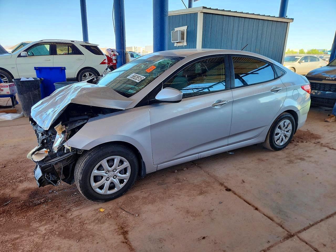 2016 HYUNDAI ACCENT