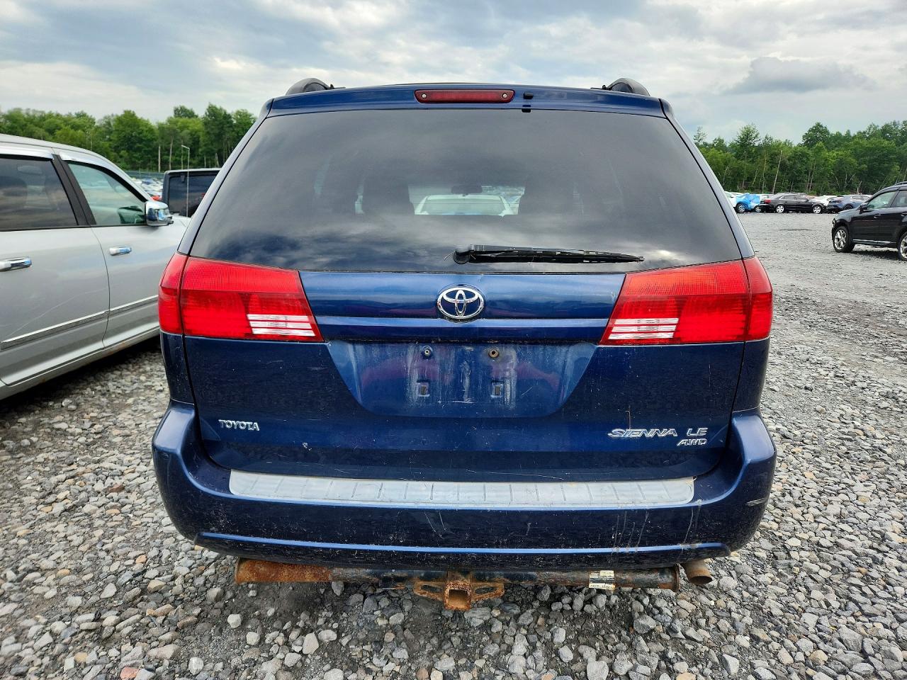 2005 TOYOTA SIENNA