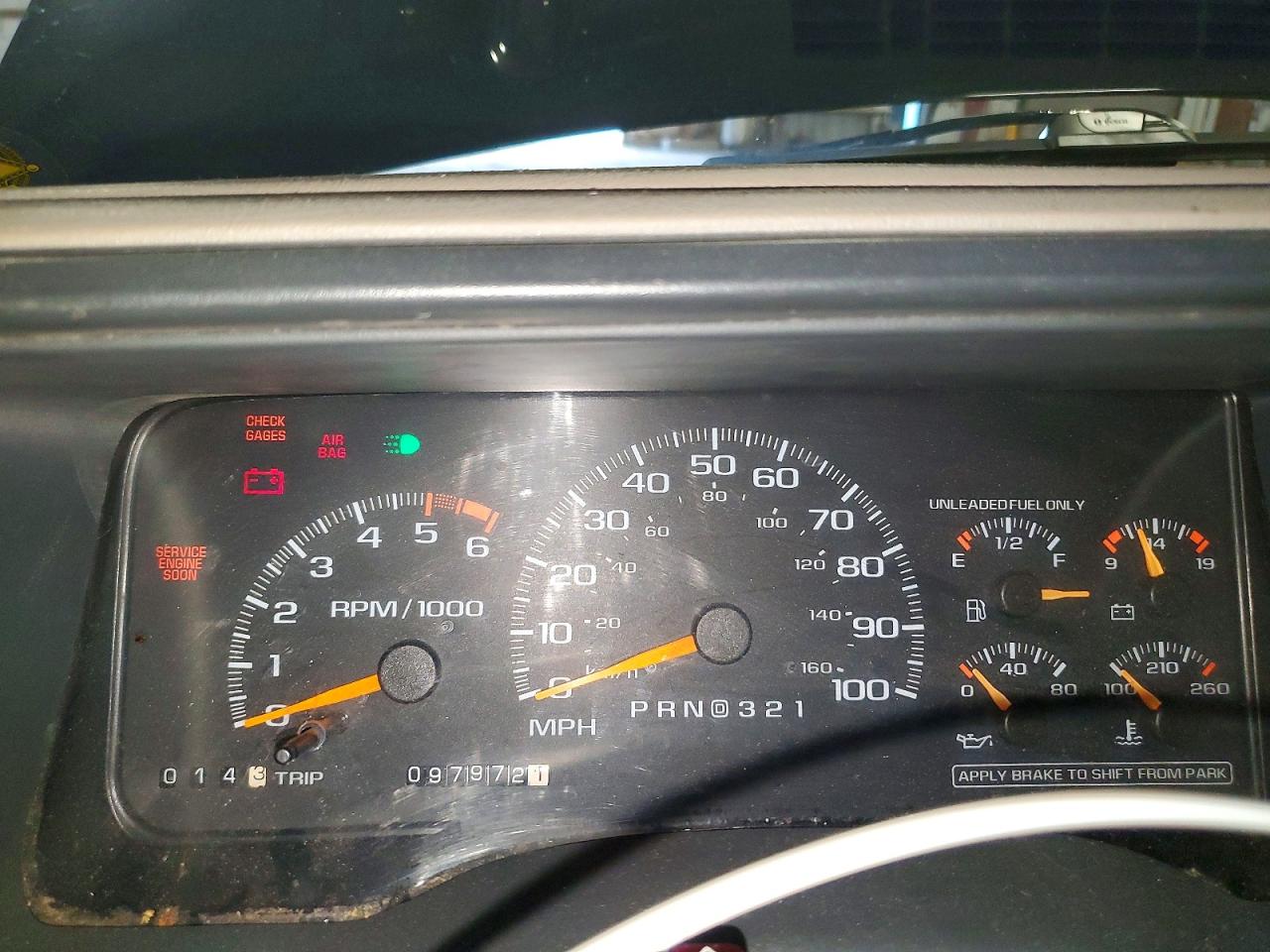 1996 GMC SIERRA