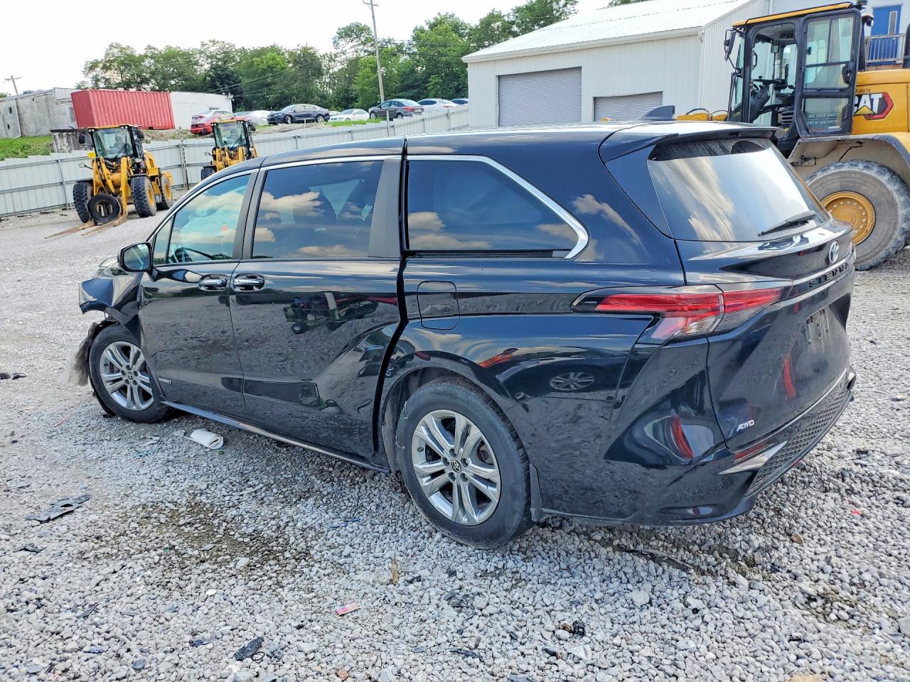 2021 TOYOTA SIENNA