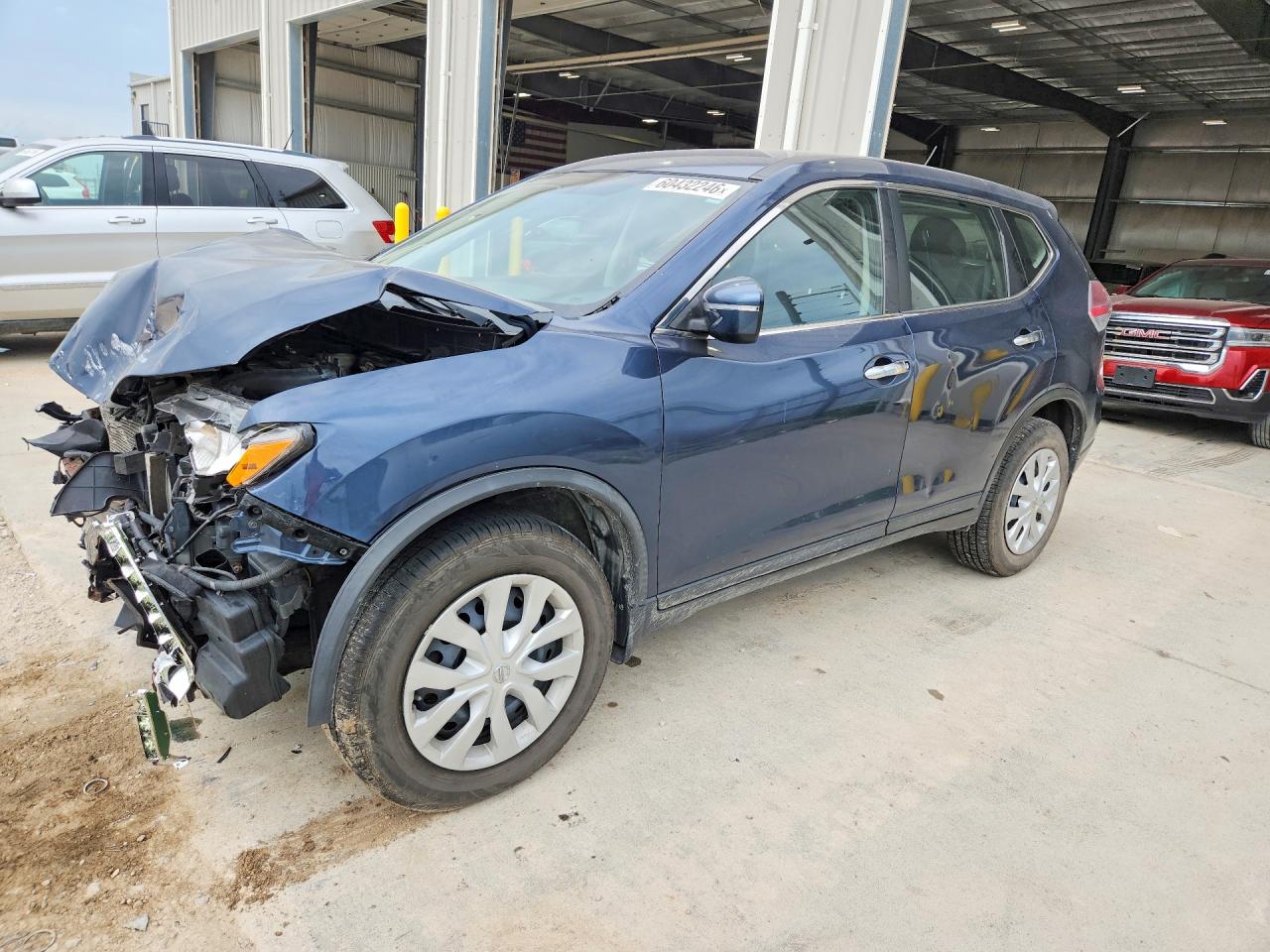 2015 NISSAN ROGUE