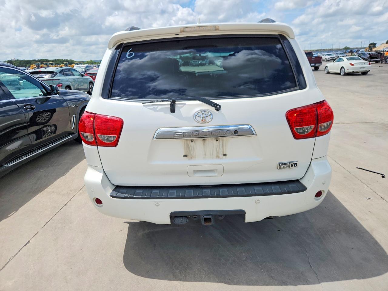 2014 TOYOTA SEQUOIA