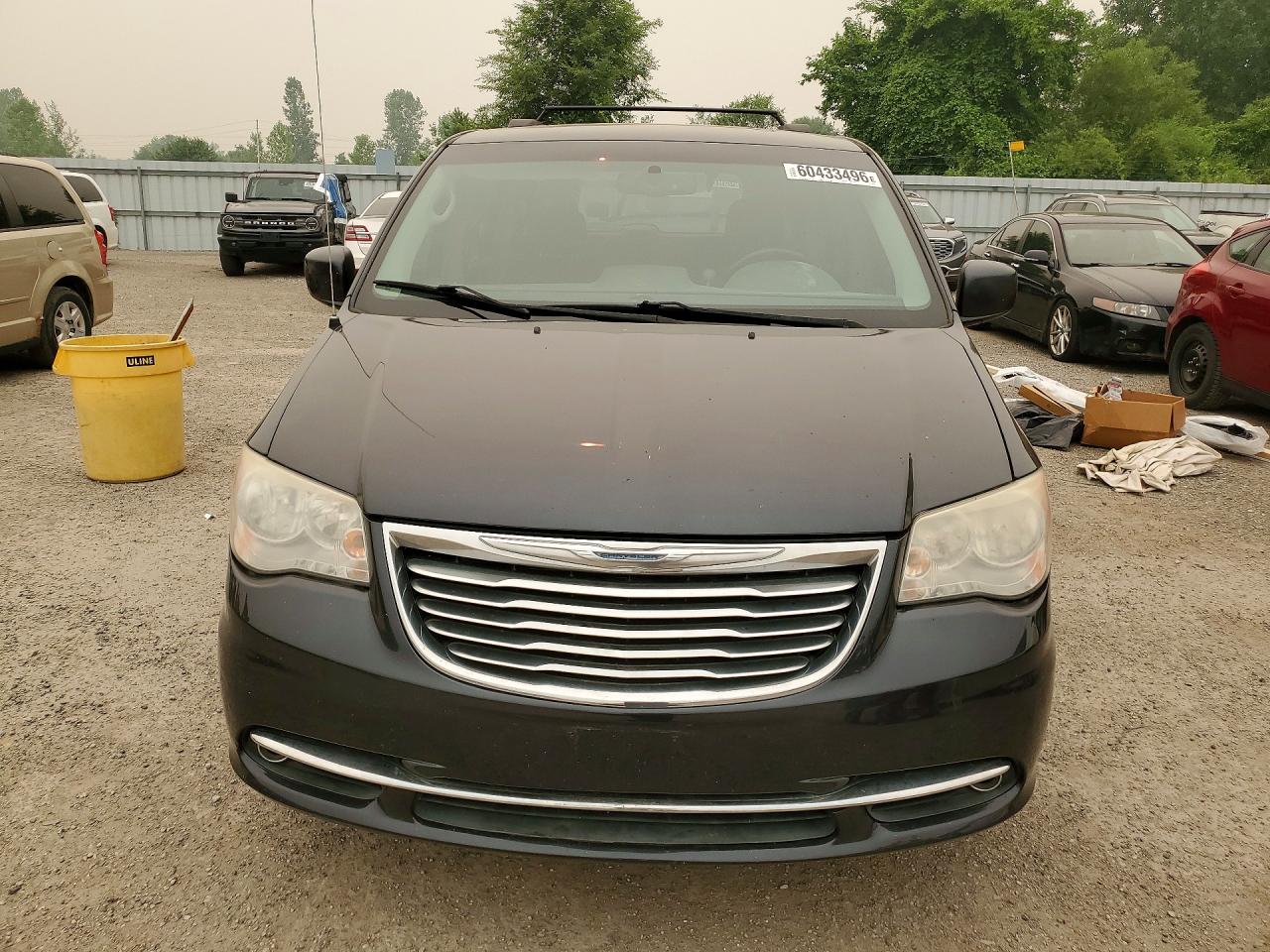 2014 CHRYSLER MINIVAN