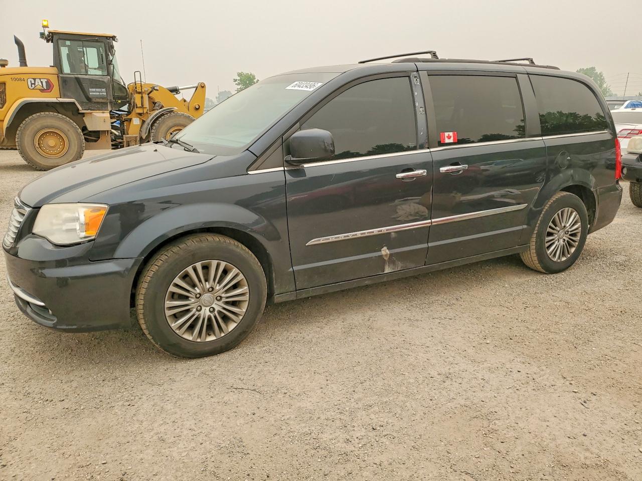 2014 CHRYSLER MINIVAN