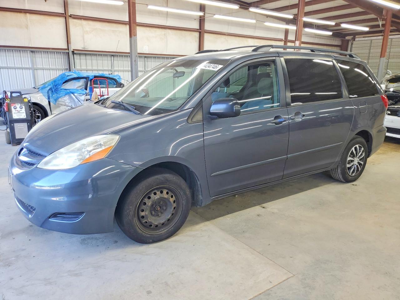 2006 TOYOTA SIENNA