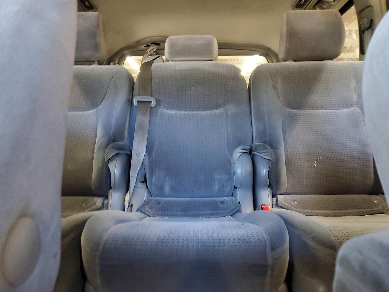 2006 TOYOTA SIENNA