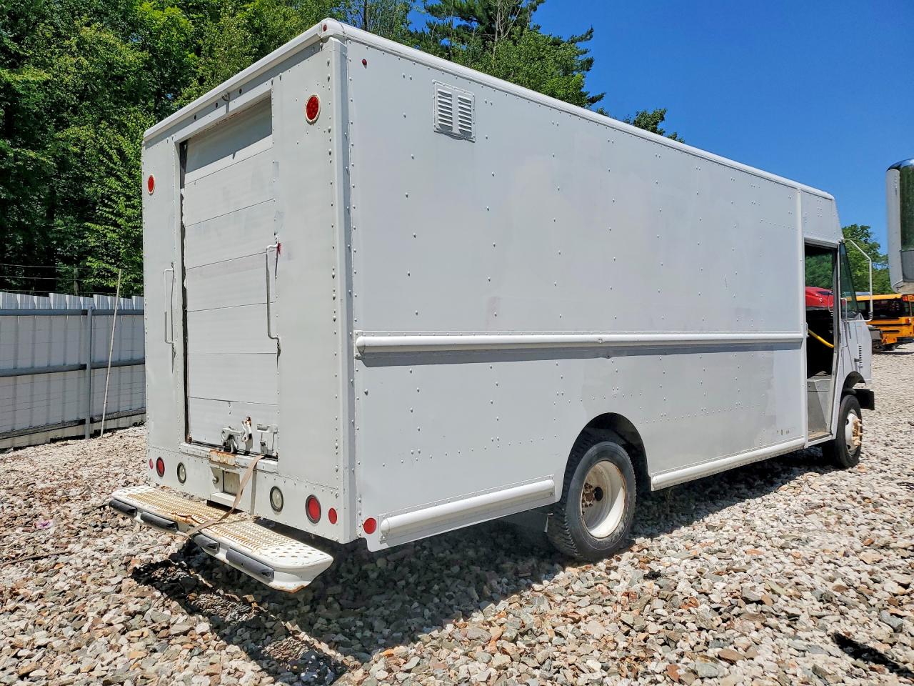 2012 WORKHORSE CUSTOM CHASSIS ALL OTHER