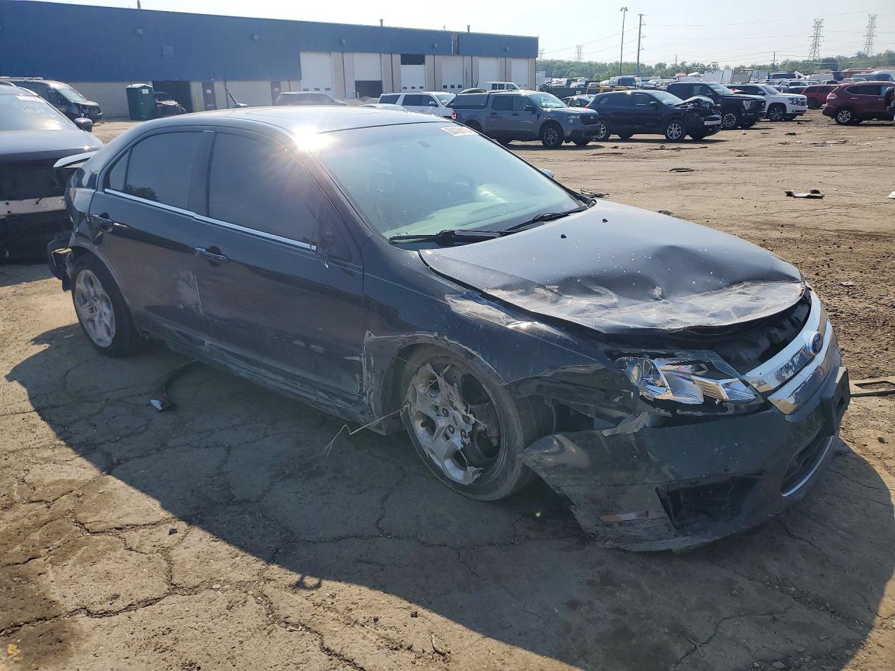2011 FORD FUSION