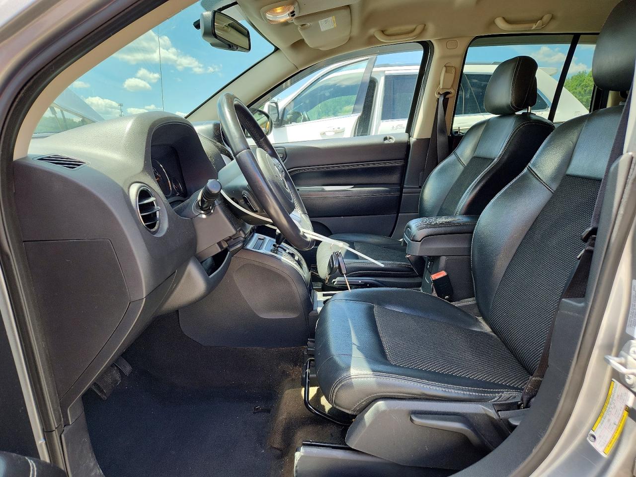 2017 JEEP COMPASS