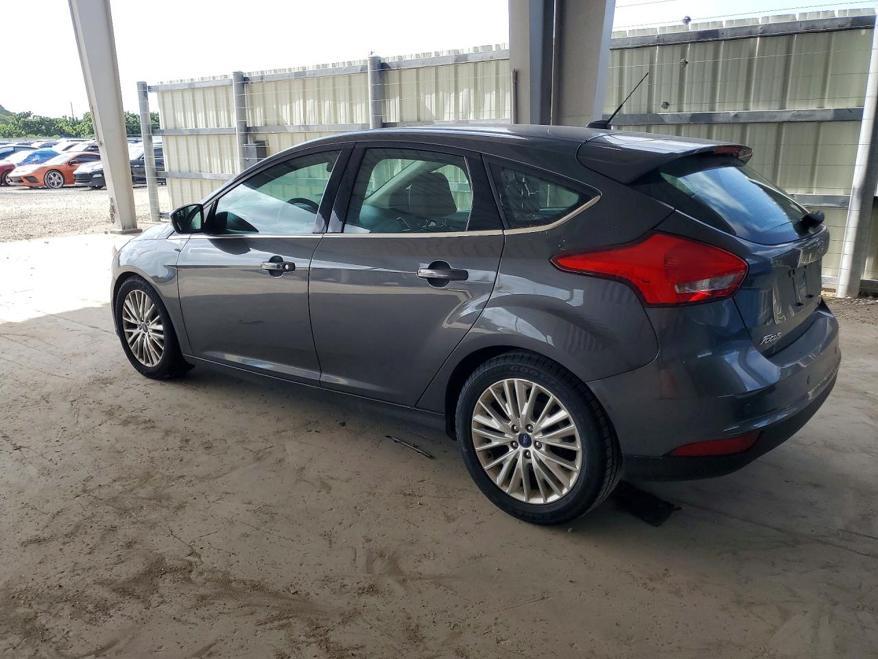 2017 FORD FOCUS