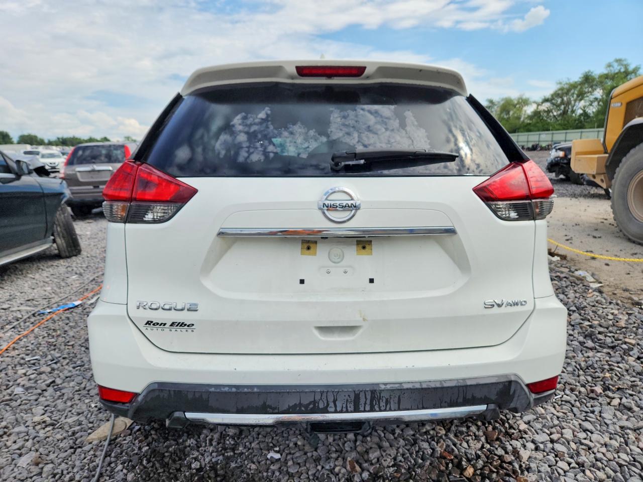 2017 NISSAN ROGUE