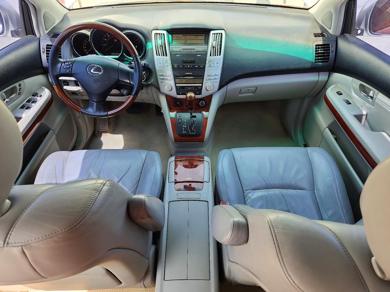 2004 LEXUS RX330