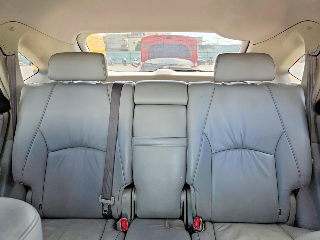 2004 LEXUS RX330