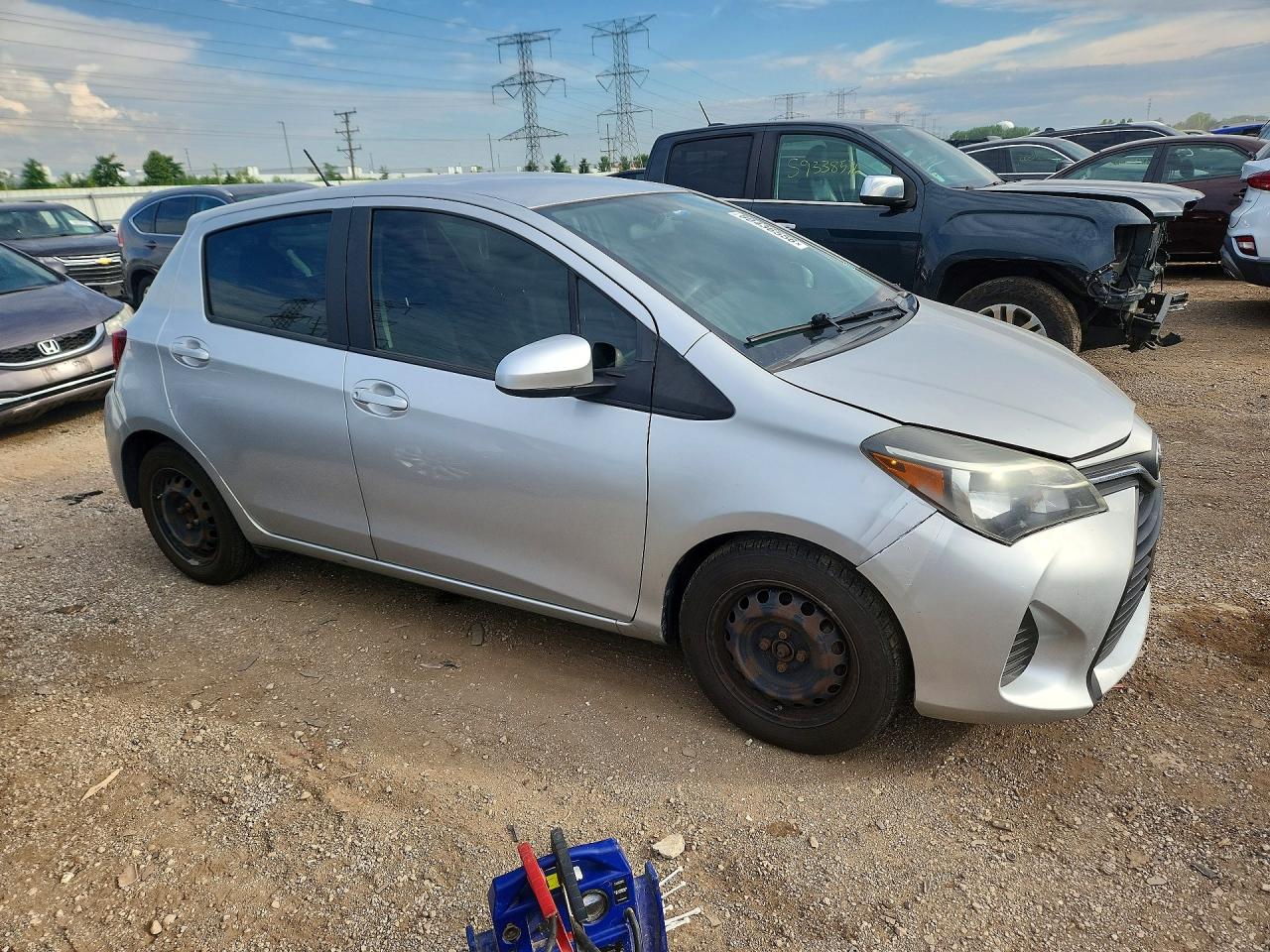 2016 TOYOTA YARIS