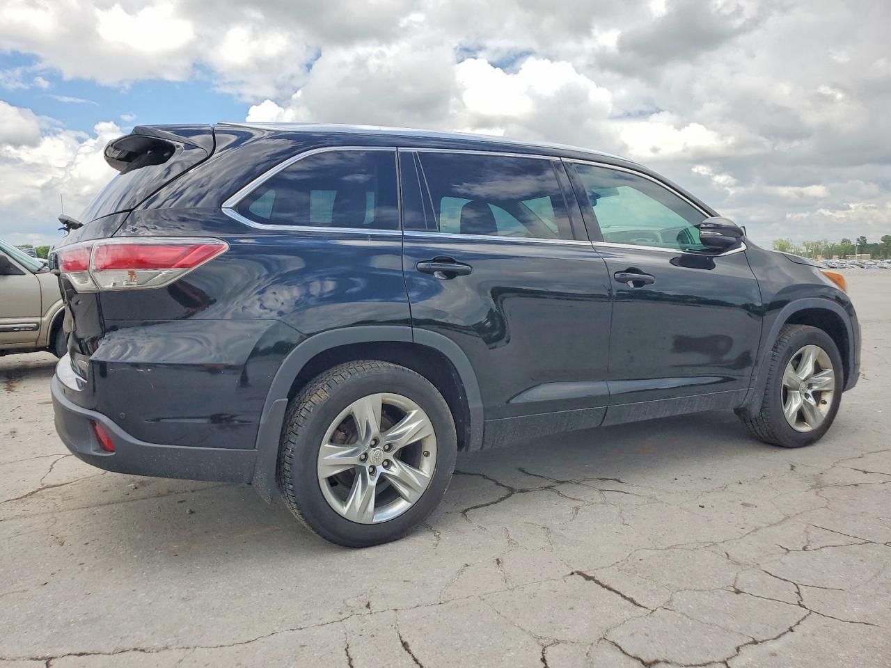 2014 TOYOTA HIGHLANDER